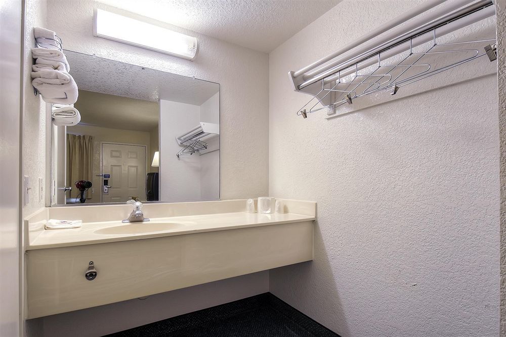 Motel 6-Buena Park, Ca - Knotts Berry Farm - Disneyland Extérieur photo